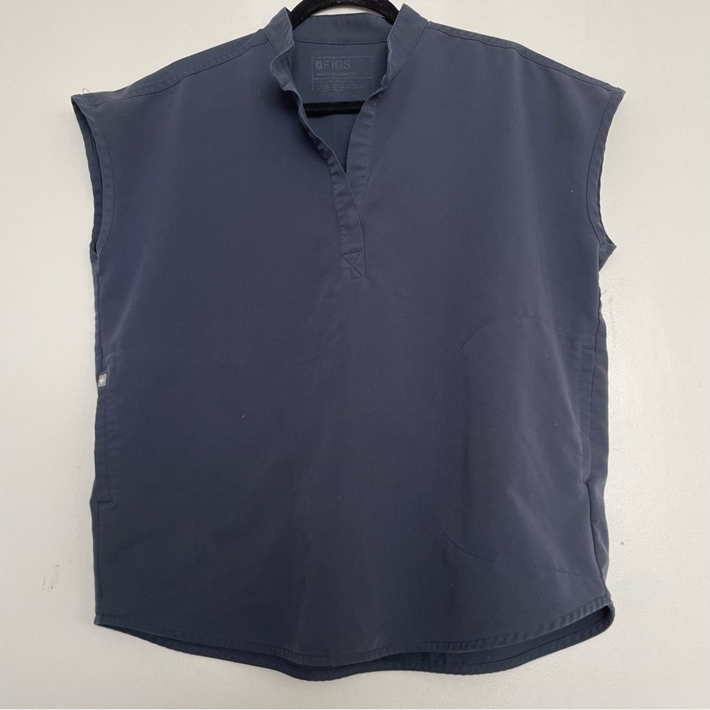 Women’s FIGS Rafaela Oversized Scrub Top Quiet Navy 2163 Size Small
